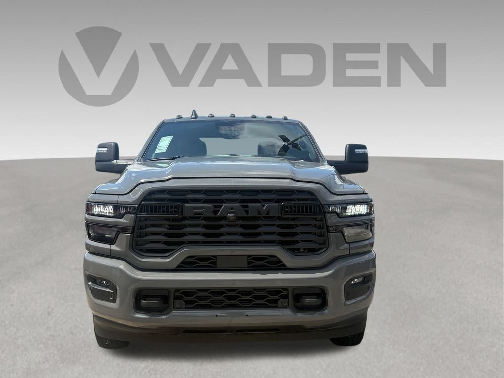 New 2026 RAM 3500 Big Horn AWD/4WD image 8