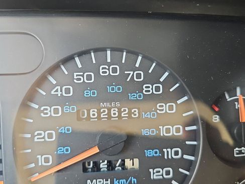 Used 1996 Dodge Ram 1500 Truck 2WD Club Cab image 16