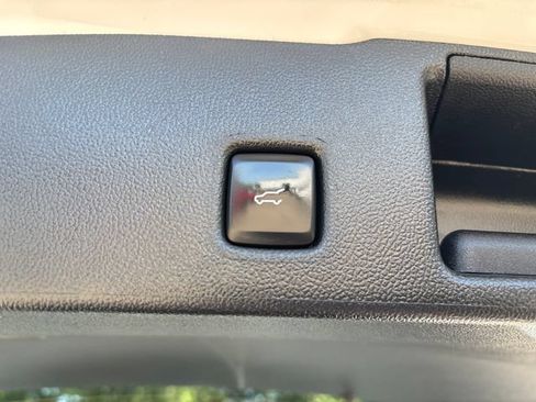 Used 2023 Ford Escape Active AWD/4WD image 23