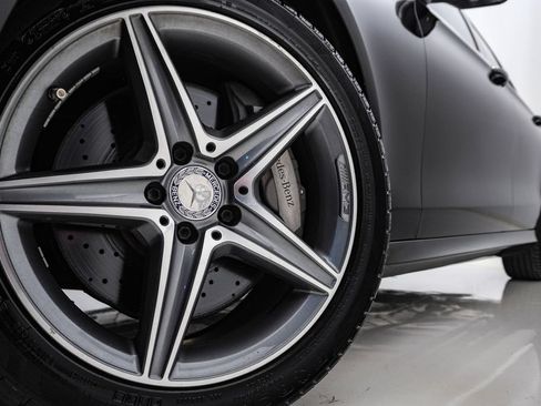 Used 2017 Mercedes-Benz E 300 image 5