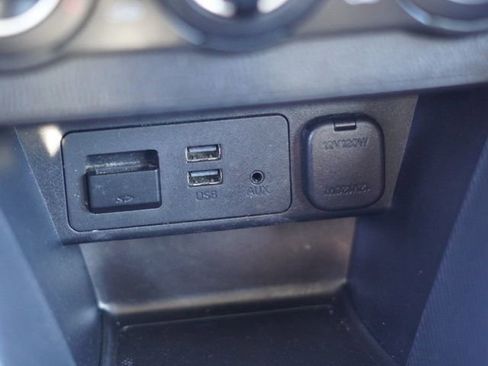 Used 2018 Toyota Yaris iA image 21