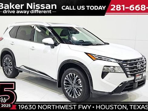 Certified 2026 Nissan Rogue Platinum w/ Tech Package AWD/4WD image 1