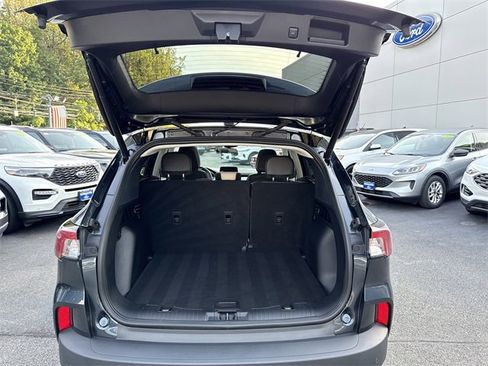 Used 2022 Ford Escape SEL w/ Technology Package image 33