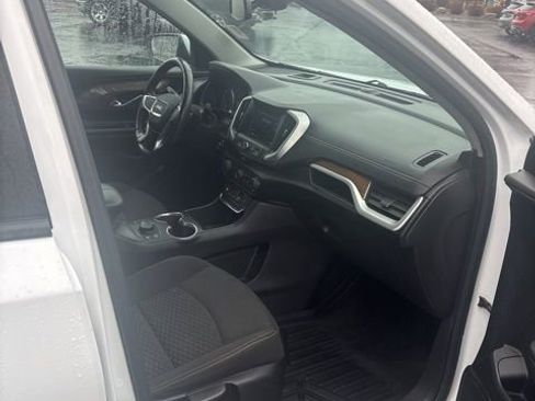 Used 2021 GMC Terrain SLE w/ Driver Convenience Package image 15