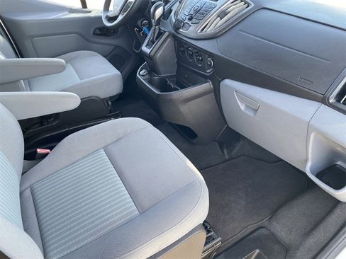 Used 2017 Ford Transit 150 XLT image 13