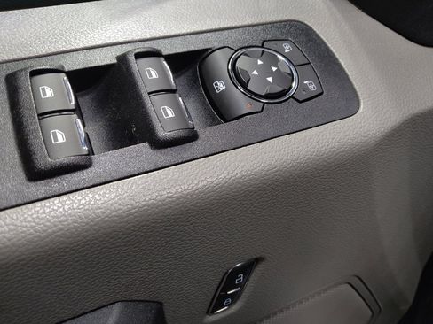 Used 2018 Ford F150 XL w/ Equipment Group 101A Mid AWD/4WD image 27
