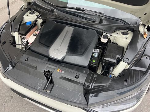 Used 2022 Kia EV6 Wind image 29