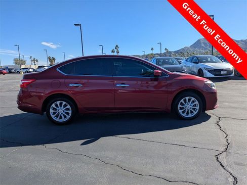 Used 2019 Nissan Sentra SV image 5