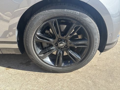 Used 2021 Land Rover Range Rover Velar S image 13