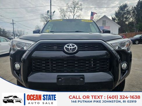 Used 2017 Toyota 4Runner SR5 image 8