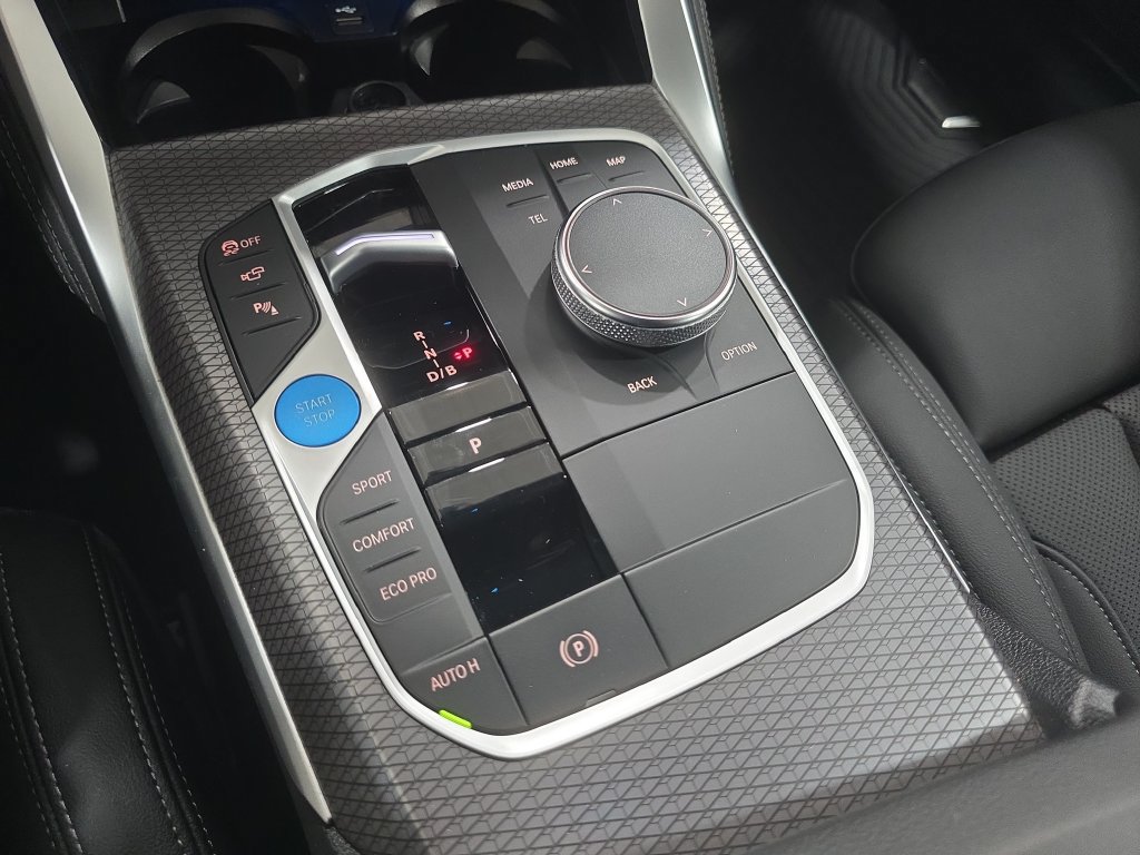 Certified 2024 BMW i4 eDrive40 w/ M Sport Package RWD image 16