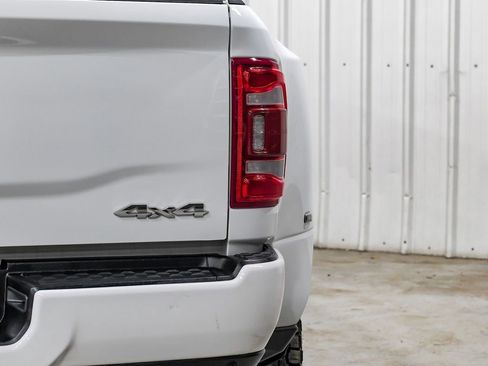 Used 2024 RAM 3500 Laramie w/ Towing Technology Group AWD/4WD image 50