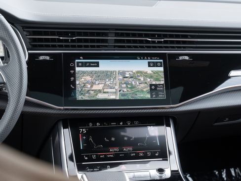 New 2026 Audi RS Q8 performance image 15