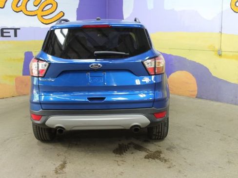 Used 2018 Ford Escape SE AWD/4WD image 3