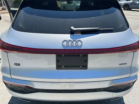 Used 2025 Audi Q5 Premium Plus w/ Premium Plus AWD/4WD image 14