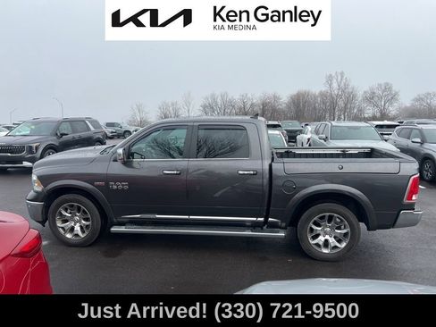 Used 2017 RAM 1500 Limited image 8
