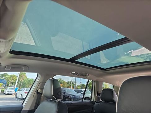 New 2026 Volkswagen Atlas SEL Premium R-Line image 28