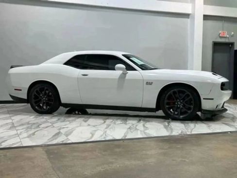 Used 2020 Dodge Challenger R/T Scat Pack image 35
