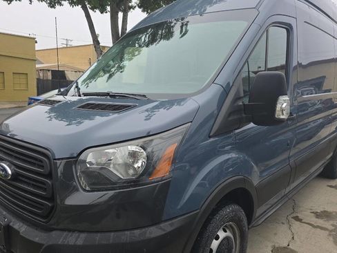 Used 2019 Ford Transit 250 148 High Roof Extended image 5