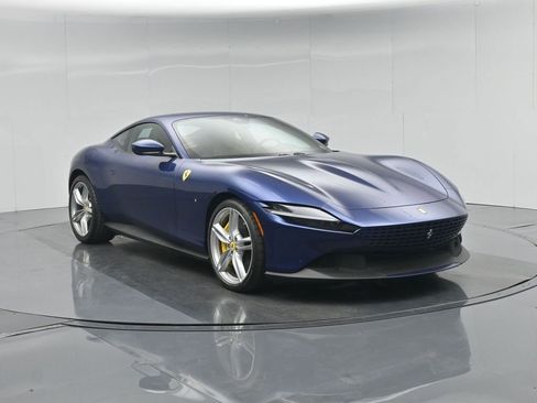 Used 2023 Ferrari Roma RWD image 59