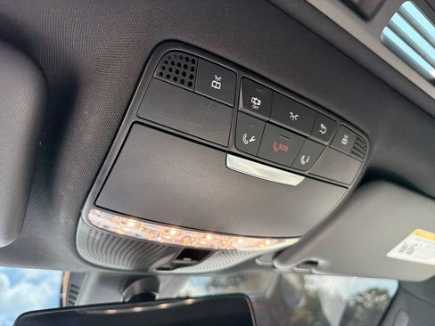 Used 2018 Mercedes-Benz E 300 image 31