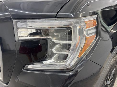 Used 2019 GMC Sierra 1500 Elevation w/ Elevation Value Package AWD/4WD image 31