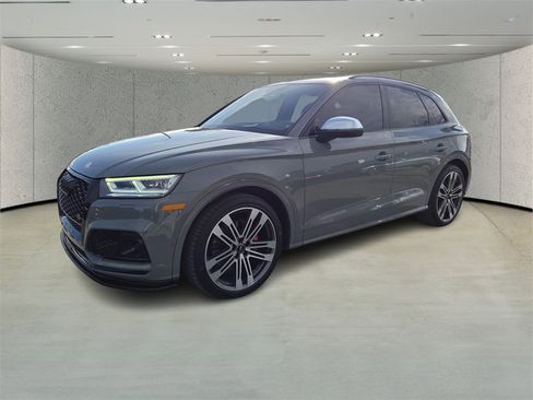 Used 2019 Audi SQ5 Prestige w/ Prestige Package image 7