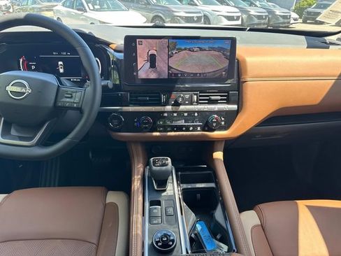 New 2026 Nissan Pathfinder Platinum AWD/4WD image 20