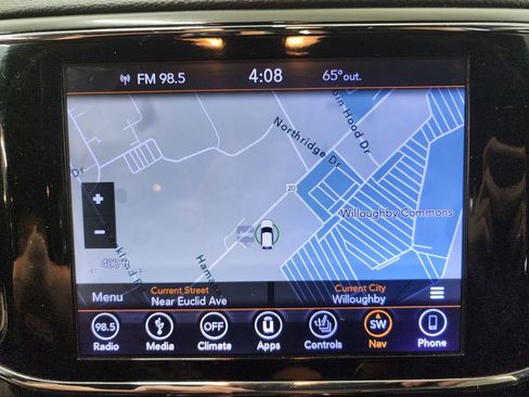 Used 2019 Jeep Grand Cherokee Altitude RWD image 18
