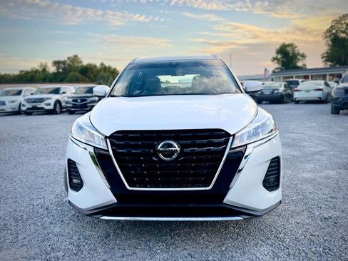 Used 2021 Nissan Kicks SV FWD image 6