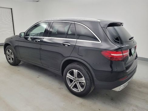Used 2019 Mercedes-Benz GLC 350e 4MATIC w/ Premium Package image 3