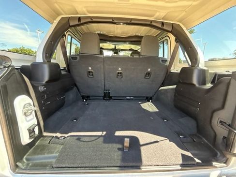 Used 2025 Jeep Wrangler Unlimited Sahara AWD/4WD image 14