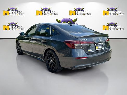 Used 2025 Honda Civic Sport image 7