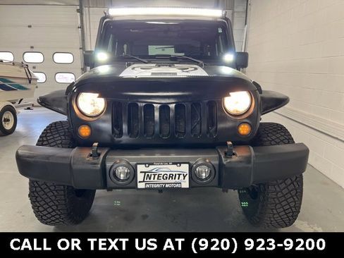 Used 2010 Jeep Wrangler Sport image 2