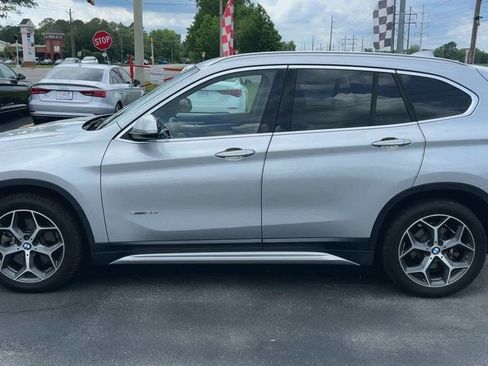 Used 2018 BMW X1 sDrive28i FWD image 5