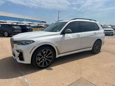 Used 2020 BMW X7 M50i AWD/4WD image 1