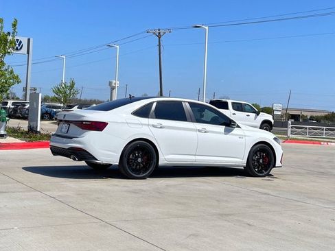 New 2026 Volkswagen Jetta GLI Autobahn image 8