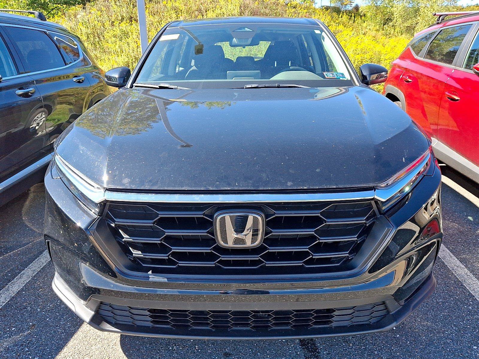 Used 2024 Honda CR-V LX image 2