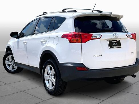 Used 2013 Toyota RAV4 XLE image 15
