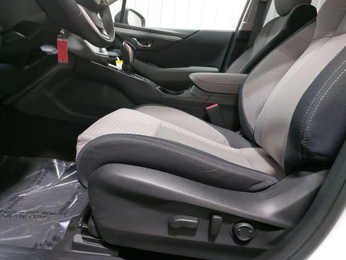 Used 2024 Subaru Outback Premium image 28