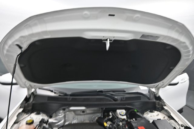 Used 2024 Buick Envista Preferred w/ Convenience II Package FWD image 35