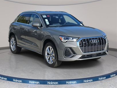New 2025 Audi Q3 2.0T Premium