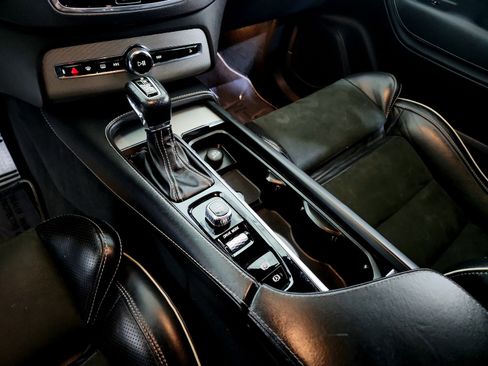 Used 2019 Volvo XC90 T6 R-Design w/ Advanced Package image 22