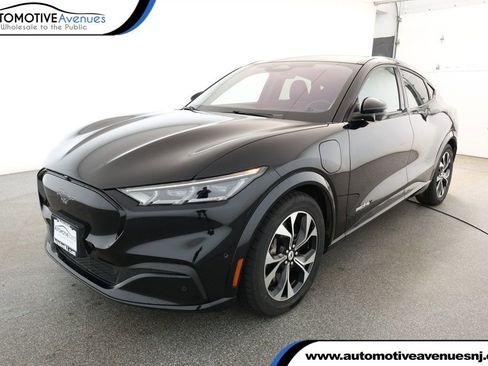 Used 2021 Ford Mustang Mach-E Premium image 1