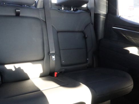 New 2026 GMC Sierra 1500 SLT w/ SLT Premium Plus Package image 12