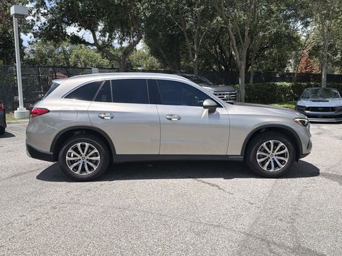 Certified 2023 Mercedes-Benz GLC 300 image 2