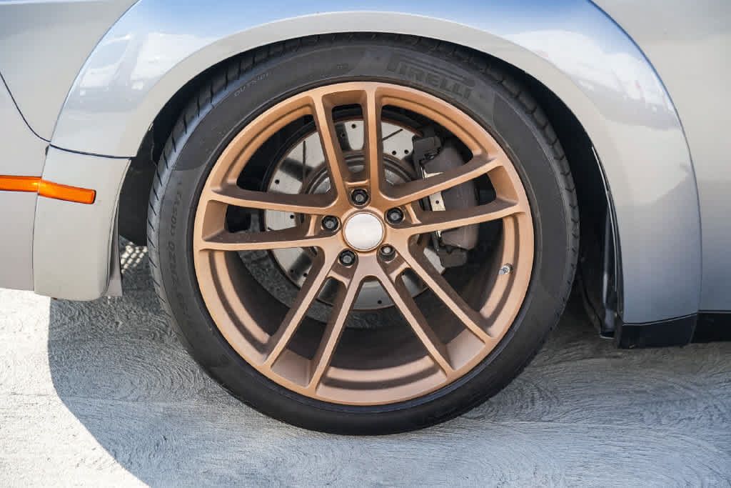Used 2016 Dodge Challenger R/T Plus RWD image 11