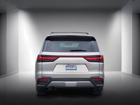 Used 2023 Lexus LX 600 4WD w/ Appearance Package image 6