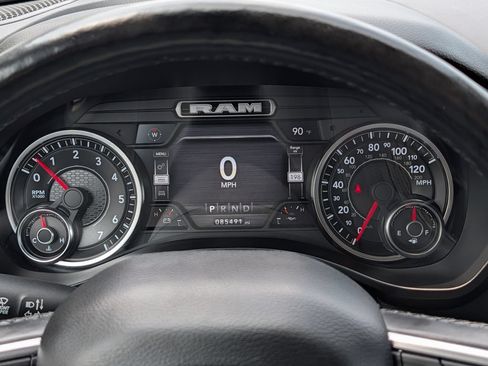 Used 2019 RAM 1500 Big Horn AWD/4WD image 24