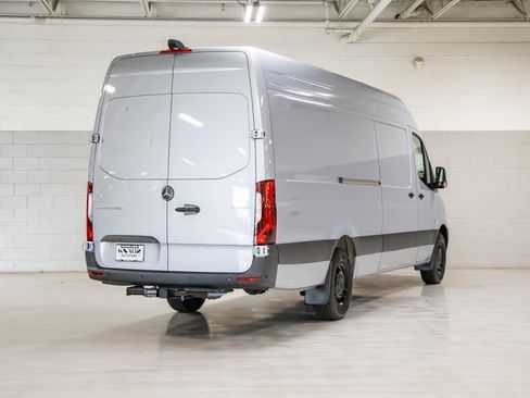 New 2025 Mercedes-Benz Sprinter 2500 image 6